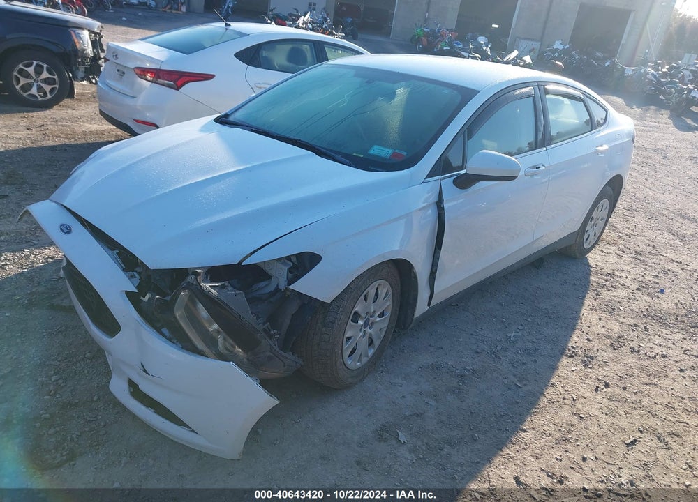 2014 FORD FUSION S VIN: 1FA6P0G7XE5383390