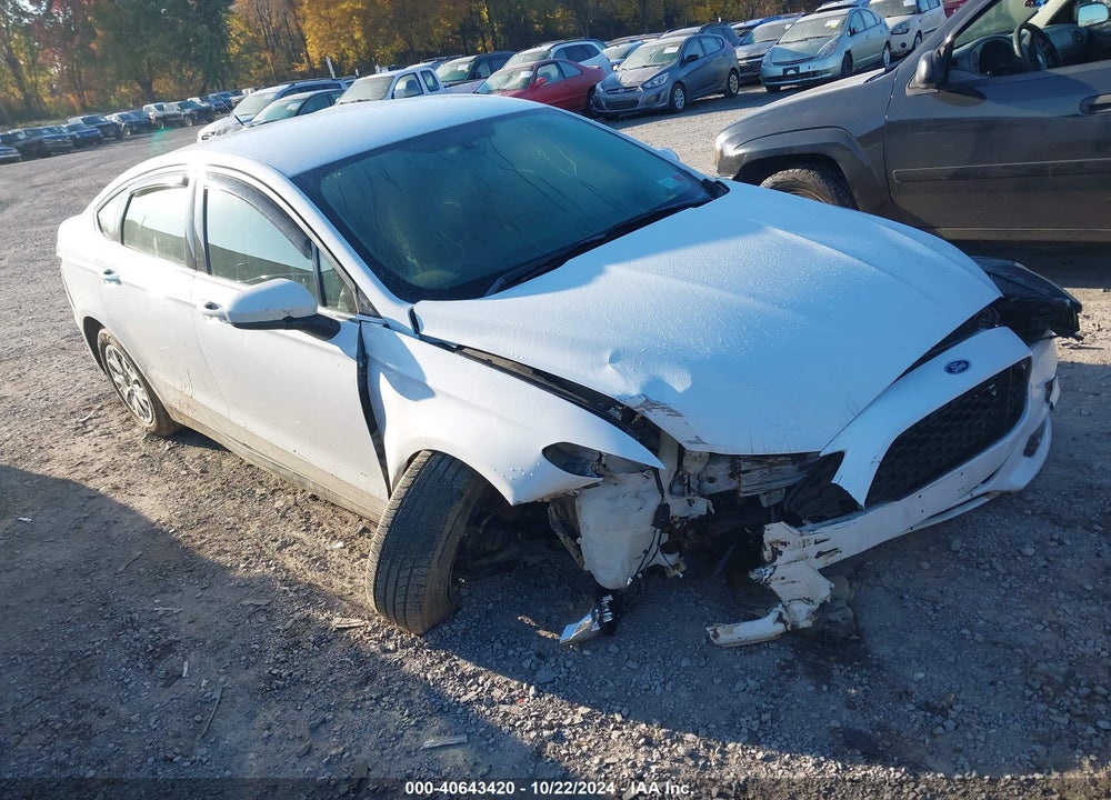 2014 FORD FUSION S VIN: 1FA6P0G7XE5383390