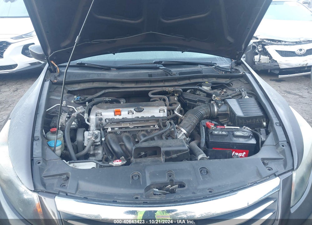2011 HONDA ACCORD 2.4 EX-L VIN: 1HGCP2F81BA023156