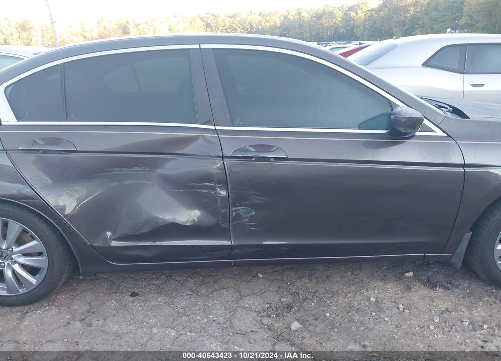 2011 HONDA ACCORD 2.4 EX-L VIN: 1HGCP2F81BA023156