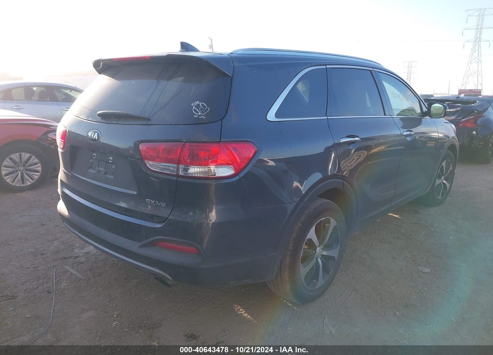 2016 KIA SORENTO 3.3L EX VIN: 5XYPH4A58GG182480