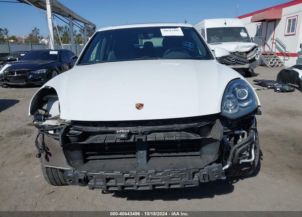 2017 PORSCHE CAYENNE E-HYBRID S PLATINUM EDITION VIN: WP1AE2A25HLA74766