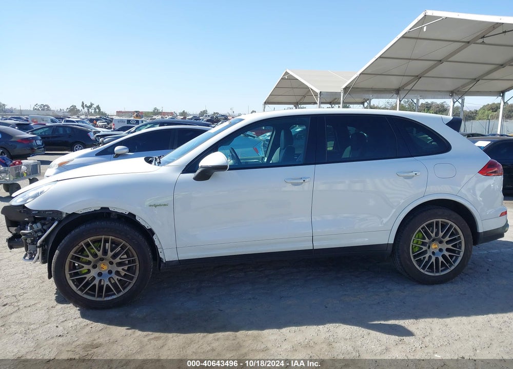 2017 PORSCHE CAYENNE E-HYBRID S PLATINUM EDITION VIN: WP1AE2A25HLA74766