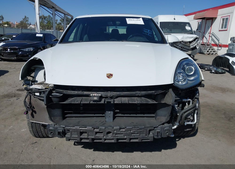2017 PORSCHE CAYENNE E-HYBRID S PLATINUM EDITION VIN: WP1AE2A25HLA74766