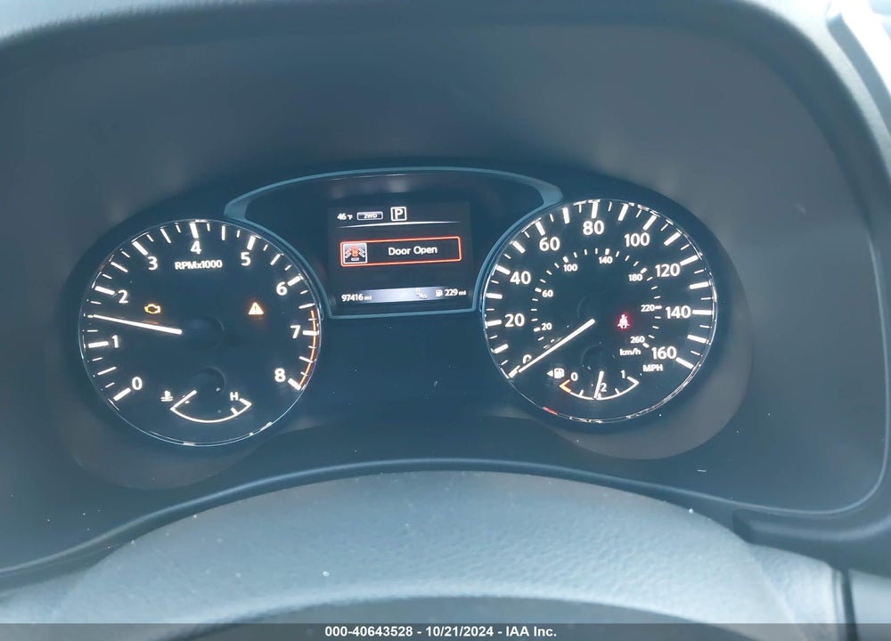 2017 NISSAN PATHFINDER SL VIN: 5N1DR2MM5HC628318