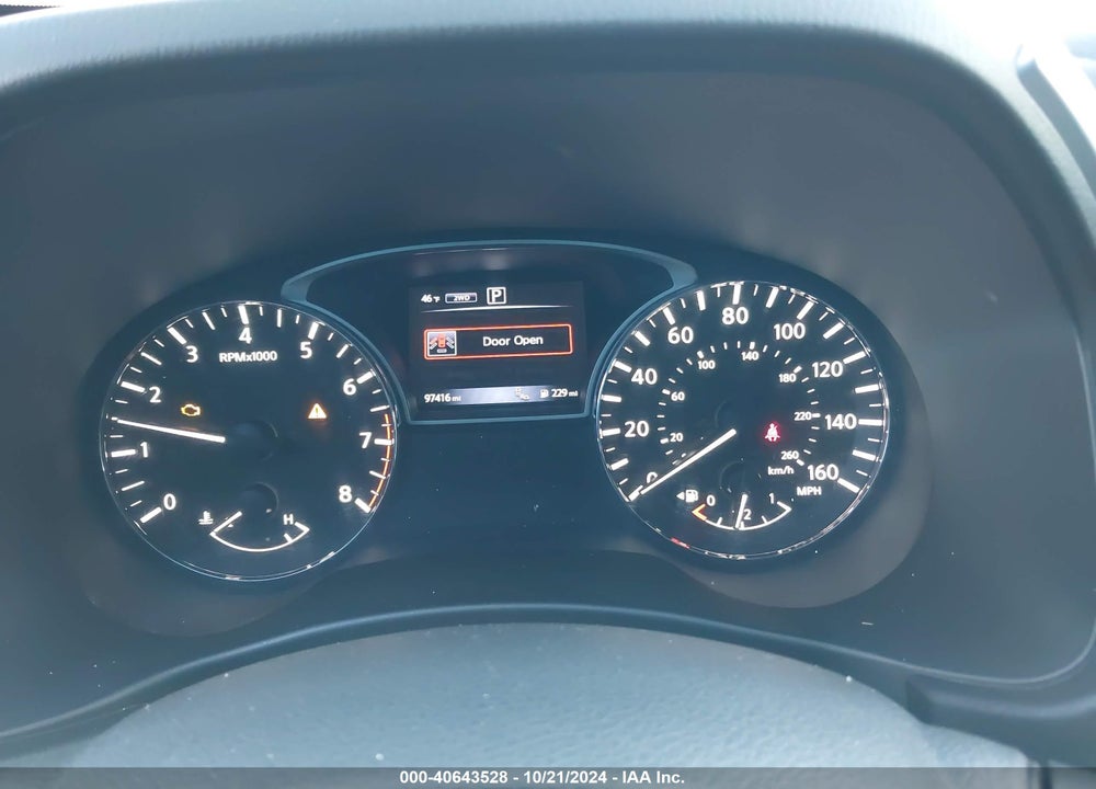 2017 NISSAN PATHFINDER SL VIN: 5N1DR2MM5HC628318