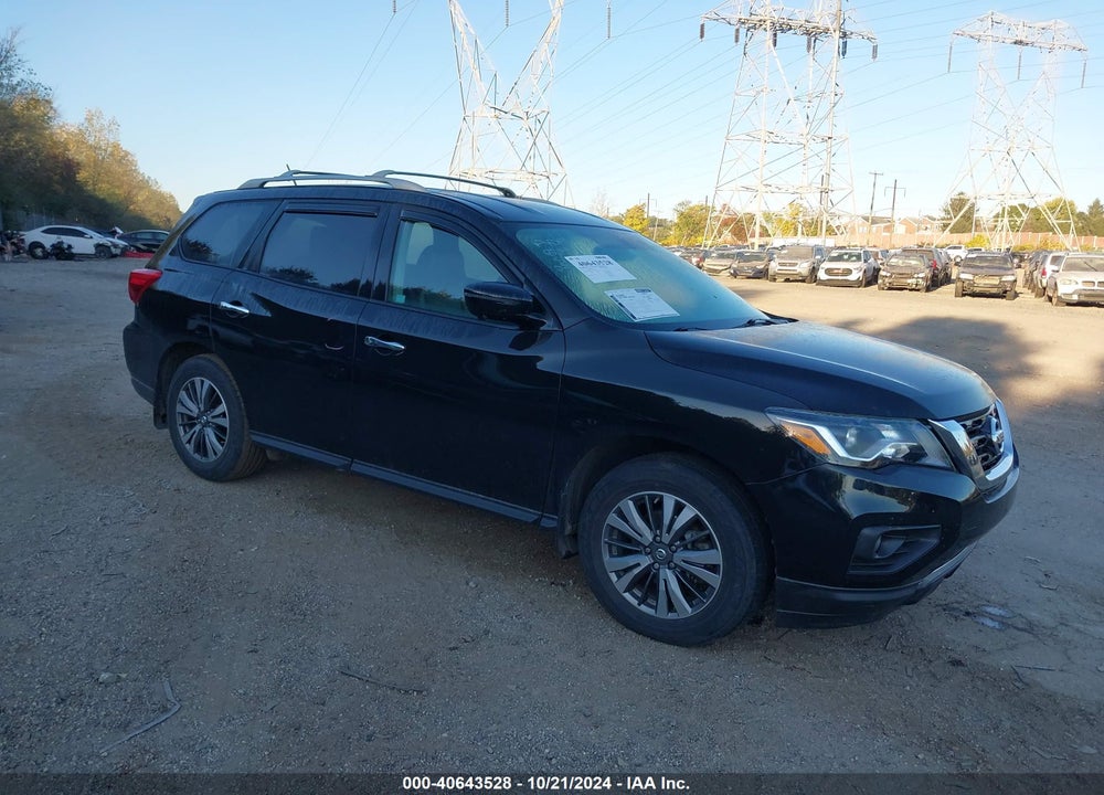 2017 NISSAN PATHFINDER SL VIN: 5N1DR2MM5HC628318
