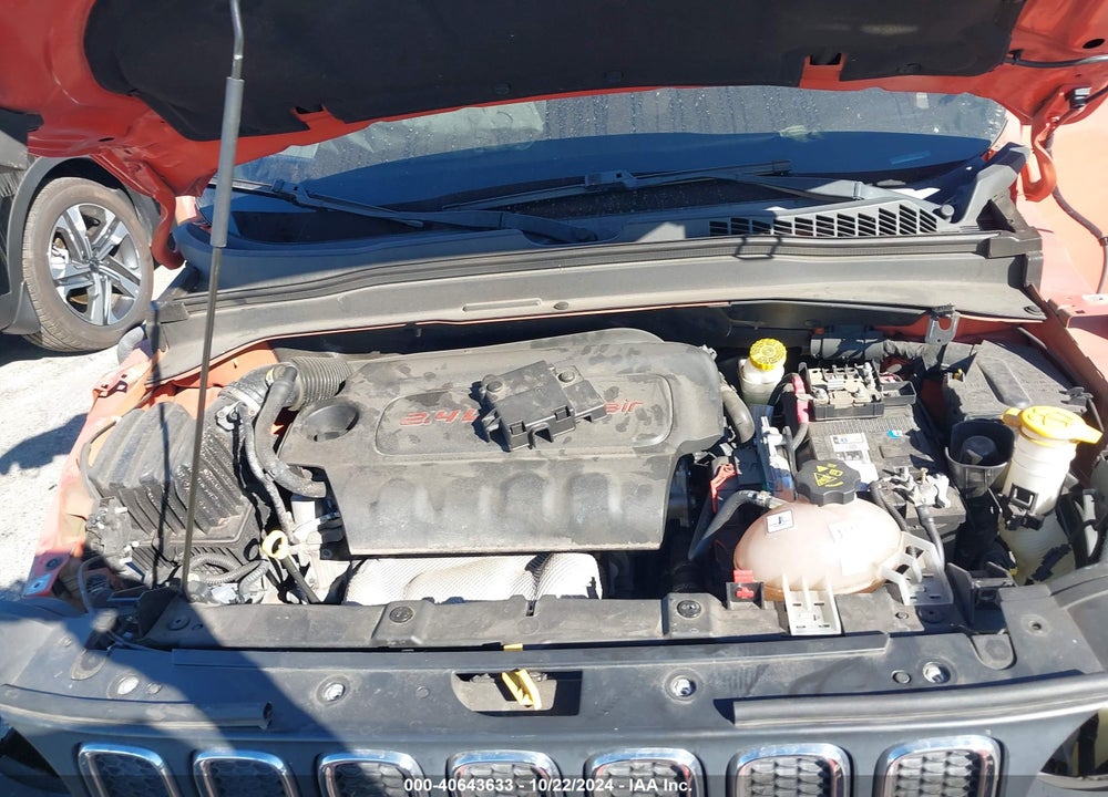 2015 JEEP RENEGADE LATITUDE VIN: ZACCJABT3FPC08724