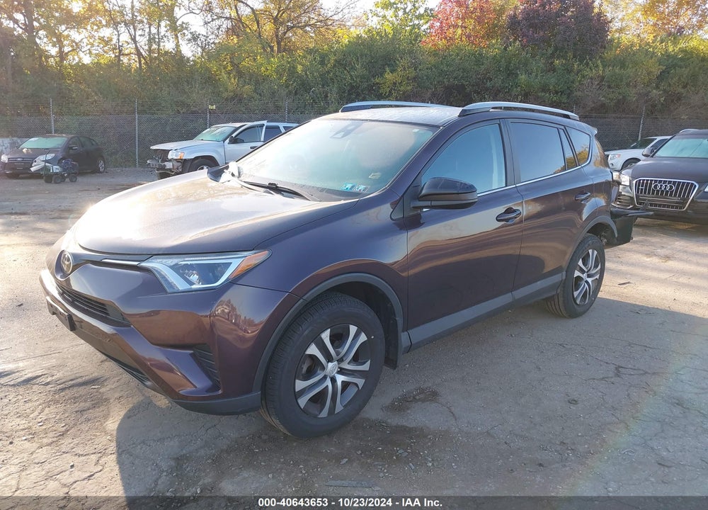 2017 TOYOTA RAV4 VIN: 2T3BFREV6HW553887