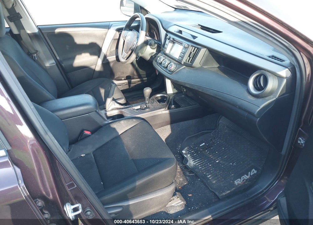 2017 TOYOTA RAV4 VIN: 2T3BFREV6HW553887