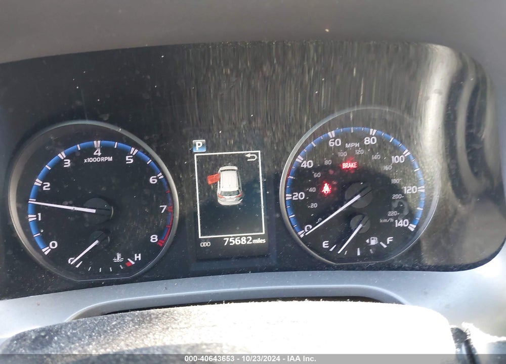 2017 TOYOTA RAV4 VIN: 2T3BFREV6HW553887