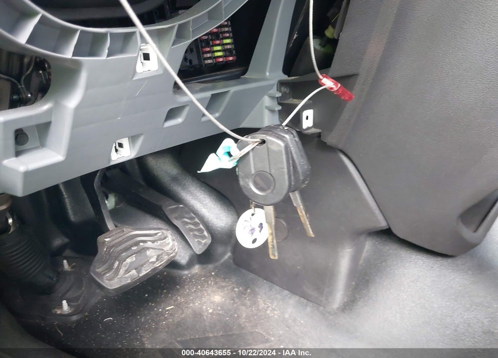 2018 FORD TRANSIT-350 XL VIN: 1FBVU4XG4JKB28837