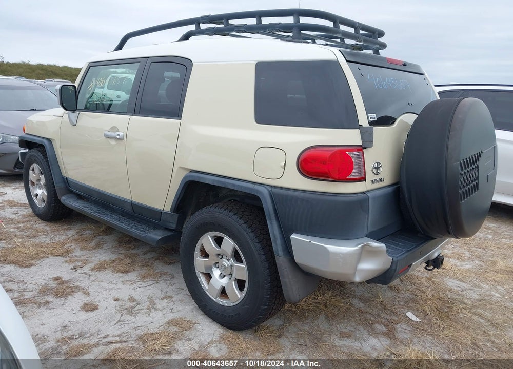 2008 TOYOTA FJ CRUISER VIN: JTEBU11F78K053098