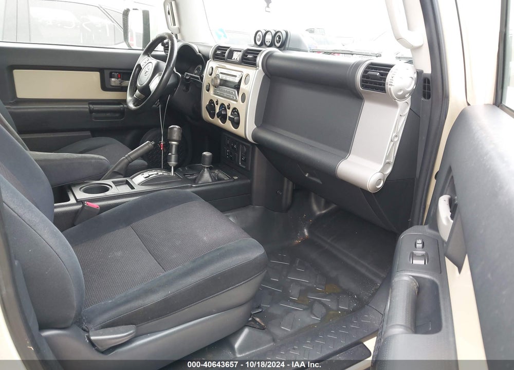 2008 TOYOTA FJ CRUISER VIN: JTEBU11F78K053098