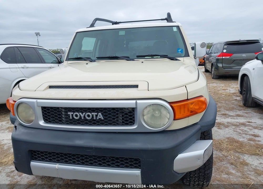 2008 TOYOTA FJ CRUISER VIN: JTEBU11F78K053098