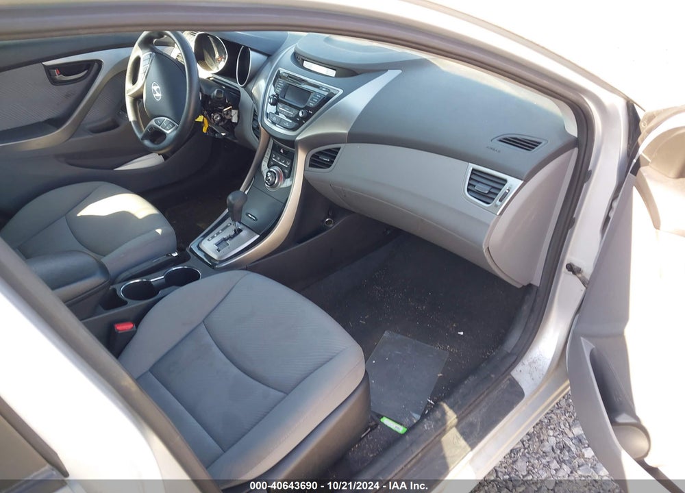 2013 HYUNDAI ELANTRA GLS VIN: KMHDH4AE5DU795567