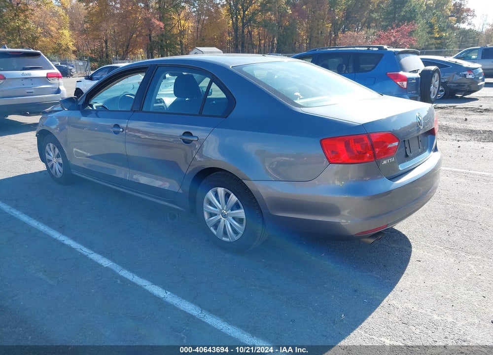2014 VOLKSWAGEN JETTA 2.0L S VIN: 3VW1K7AJ3EM372920