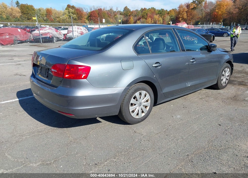 2014 VOLKSWAGEN JETTA 2.0L S VIN: 3VW1K7AJ3EM372920