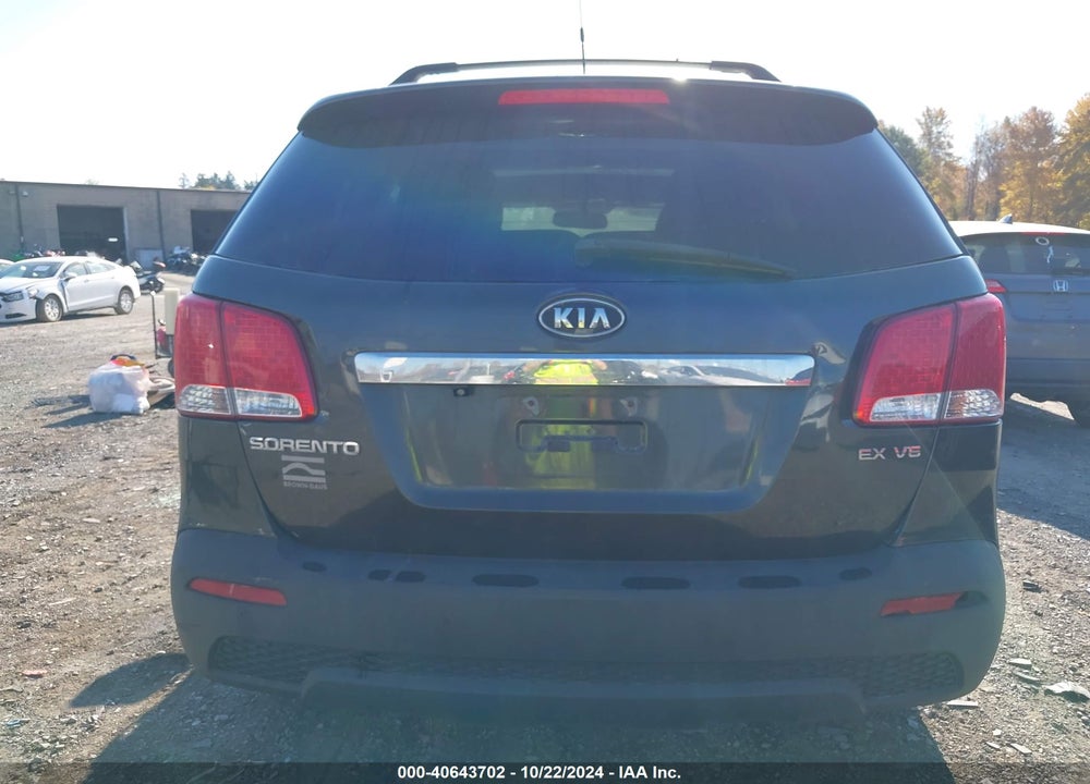 2012 KIA SORENTO EX V6 VIN: 5XYKUDA20CG301189