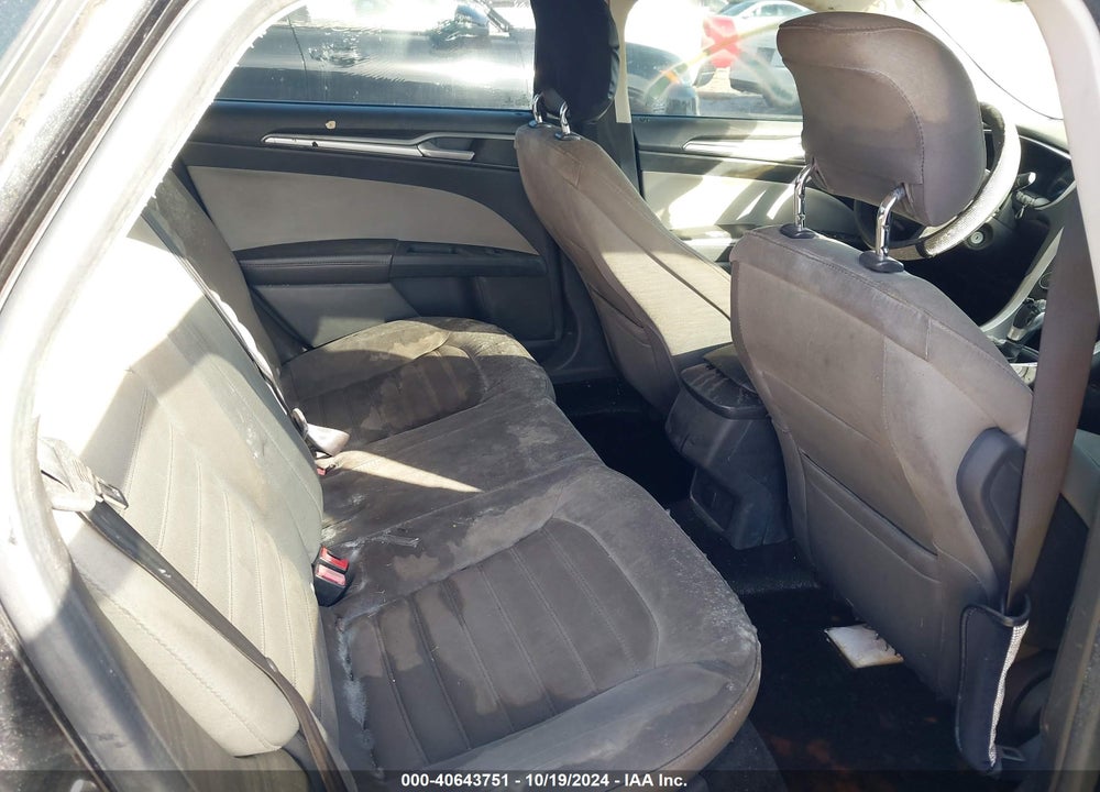 2015 FORD FUSION S VIN: 3FA6P0G78FR134794