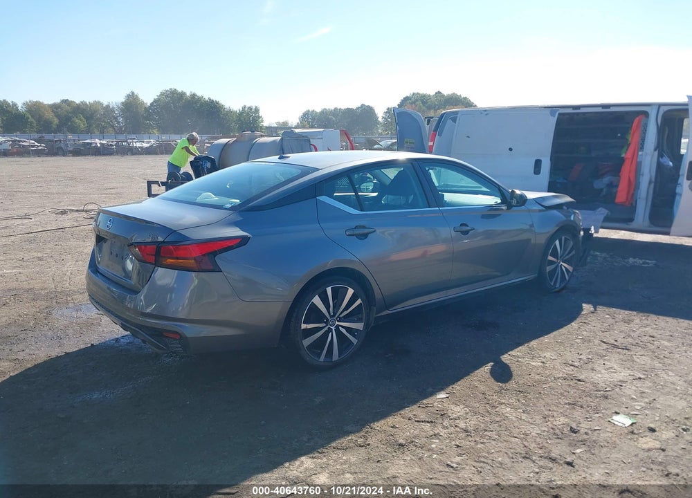 2021 NISSAN ALTIMA SR FWD VIN: 1N4BL4CV6MN303944