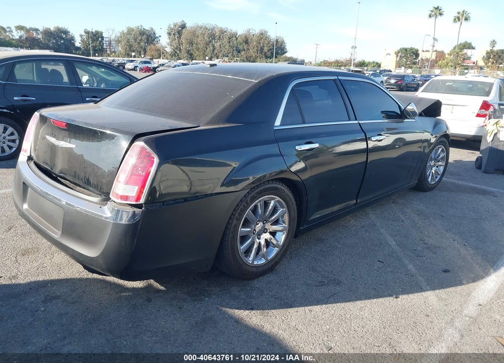2013 CHRYSLER 300 VIN: 2C3CCAAG7DH658877