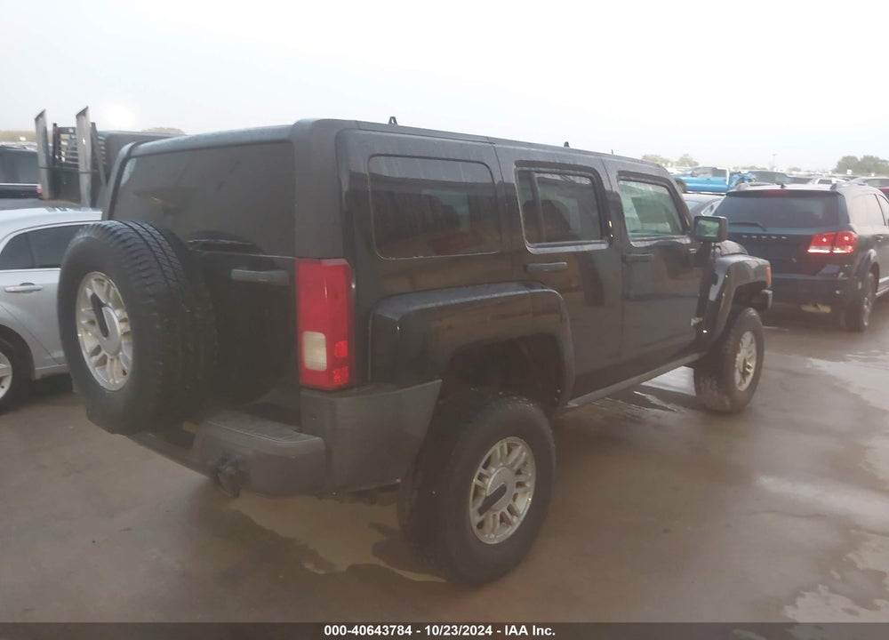 2006 HUMMER H3 SUV VIN: 5GTDN136468116619