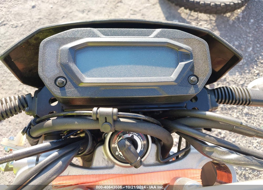 2023 KAWASAKI KLX230 L VIN: MH4LXCL10PJP01394