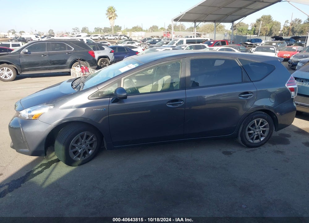 2015 TOYOTA PRIUS V TWO VIN: JTDZN3EU7FJ034803