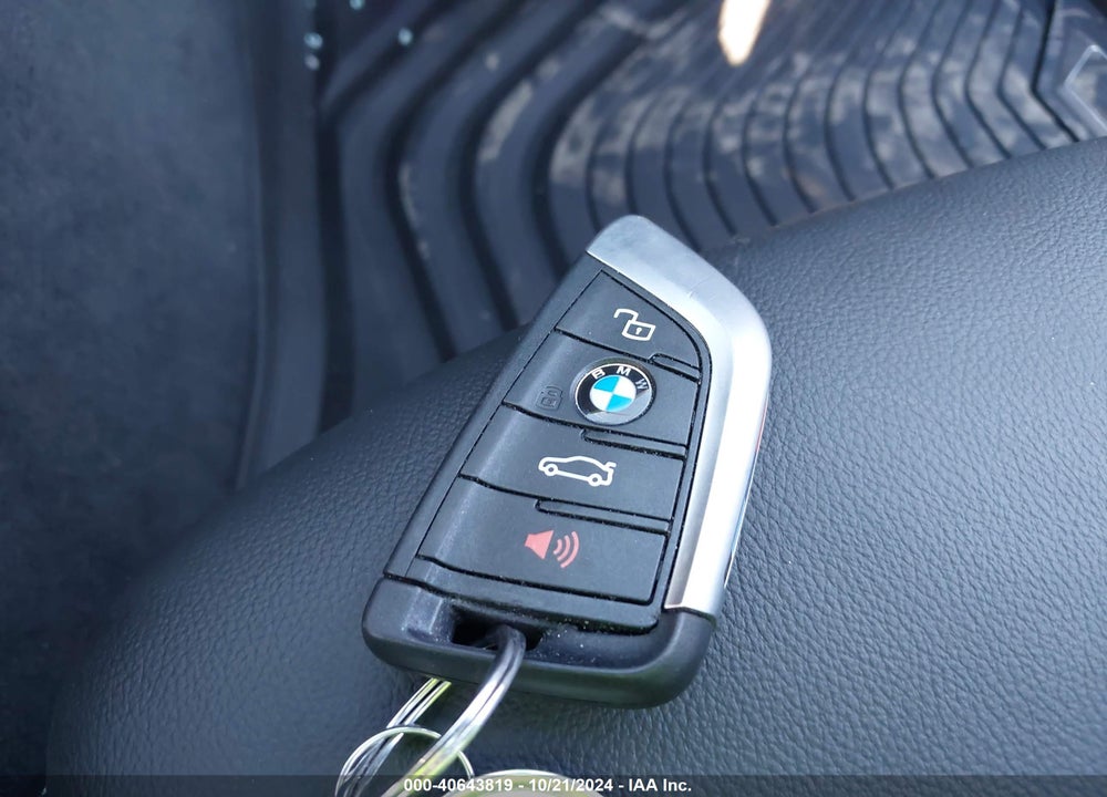 2023 BMW M440I XDRIVE VIN: WBA63AT03PCL33351
