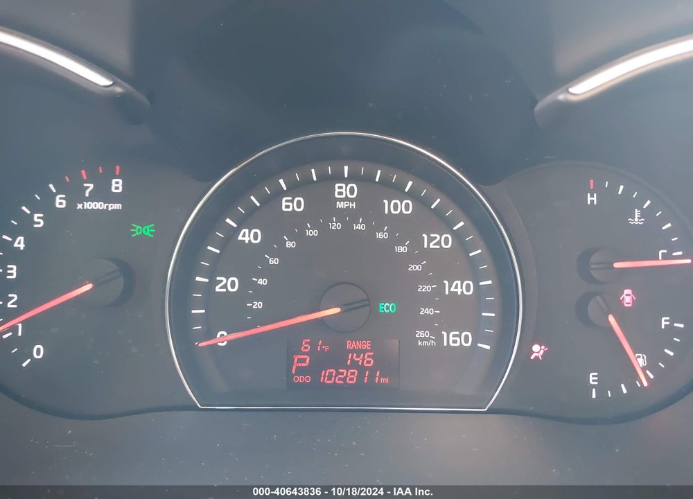 2015 KIA SORENTO LX VIN: 5XYKT4A69FG617832