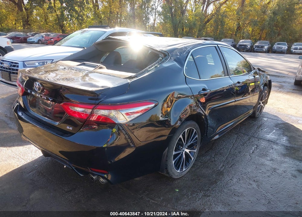 2019 TOYOTA CAMRY SE VIN: 4T1B11HK2KU182258