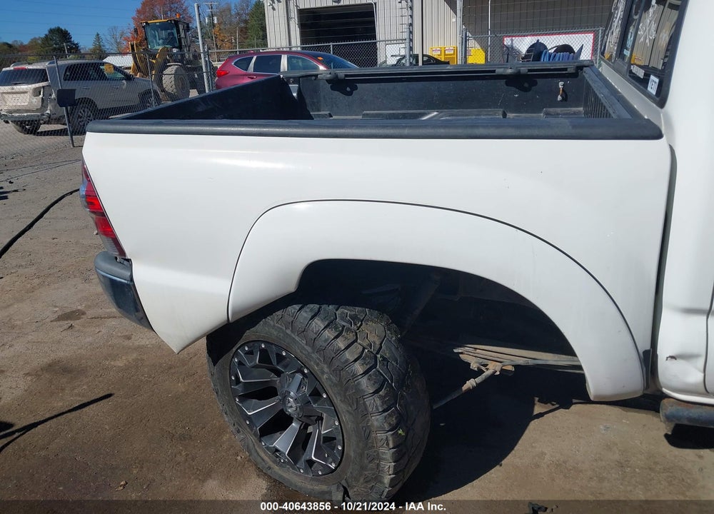 2014 TOYOTA TACOMA BASE V6 VIN: 3TMLU4EN0EM148683