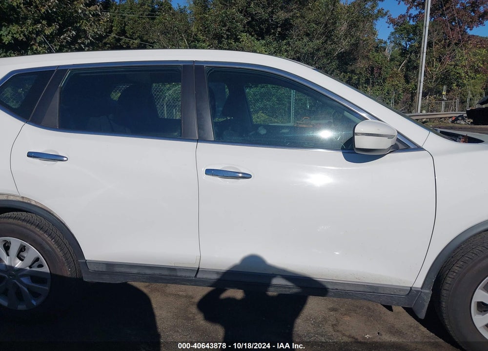 2015 NISSAN ROGUE S VIN: 5N1AT2MV1FC857265