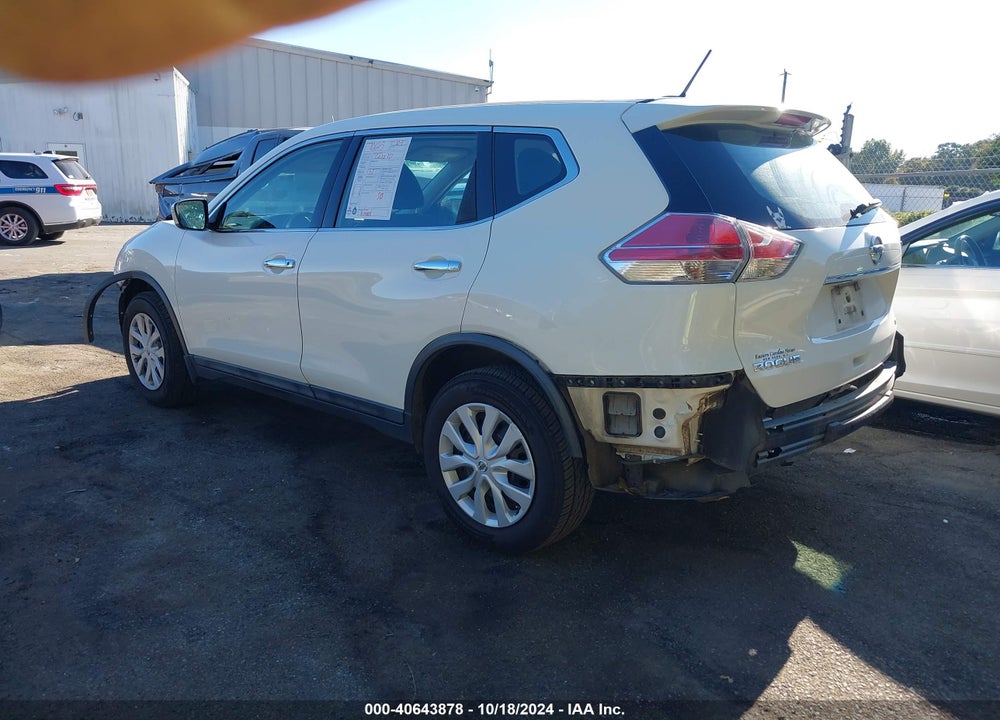 2015 NISSAN ROGUE S VIN: 5N1AT2MV1FC857265