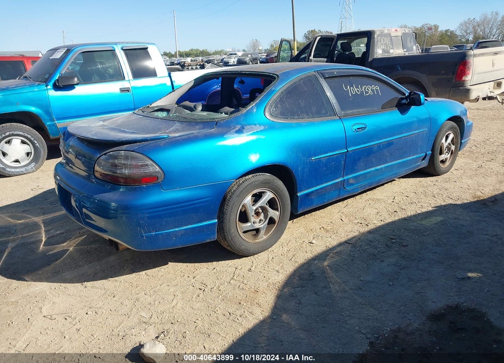 1998 PONTIAC GRAND PRIX GT VIN: 1G2WP1219WF300213