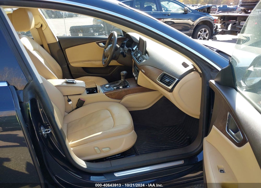 2012 AUDI A7 PREMIUM VIN: WAUYGAFC1CN155098