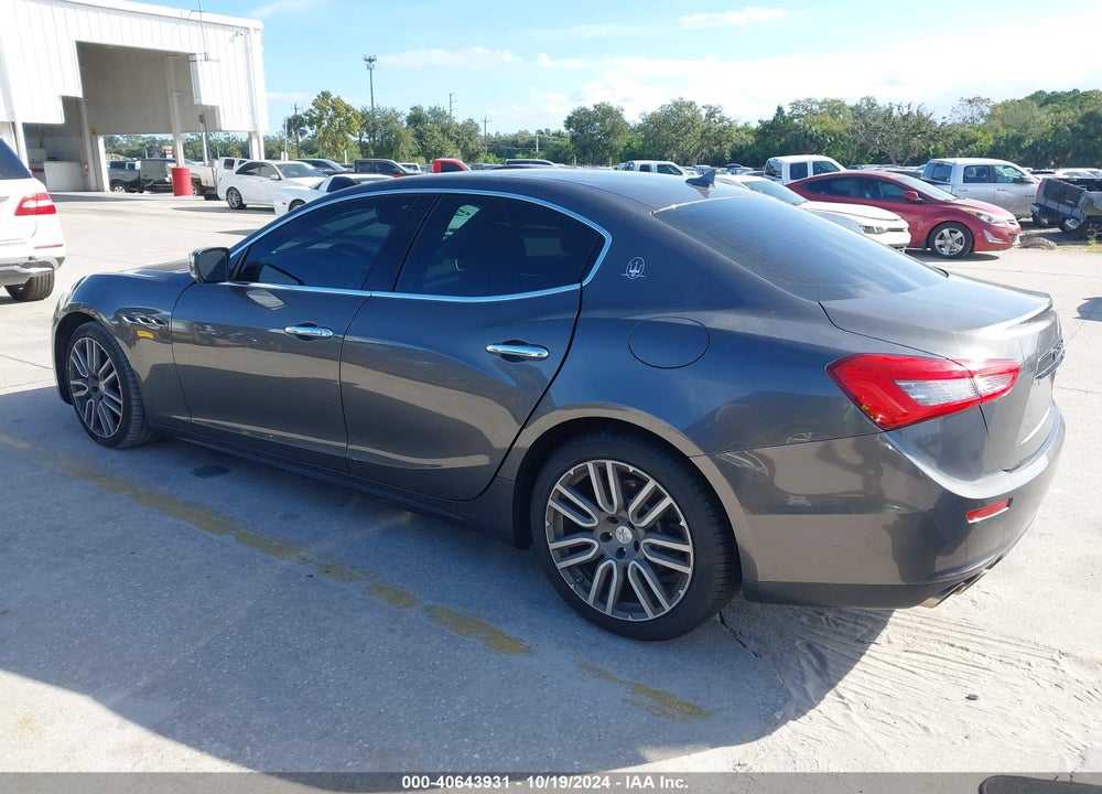 2016 MASERATI GHIBLI VIN: ZAM57XSA2G1175642