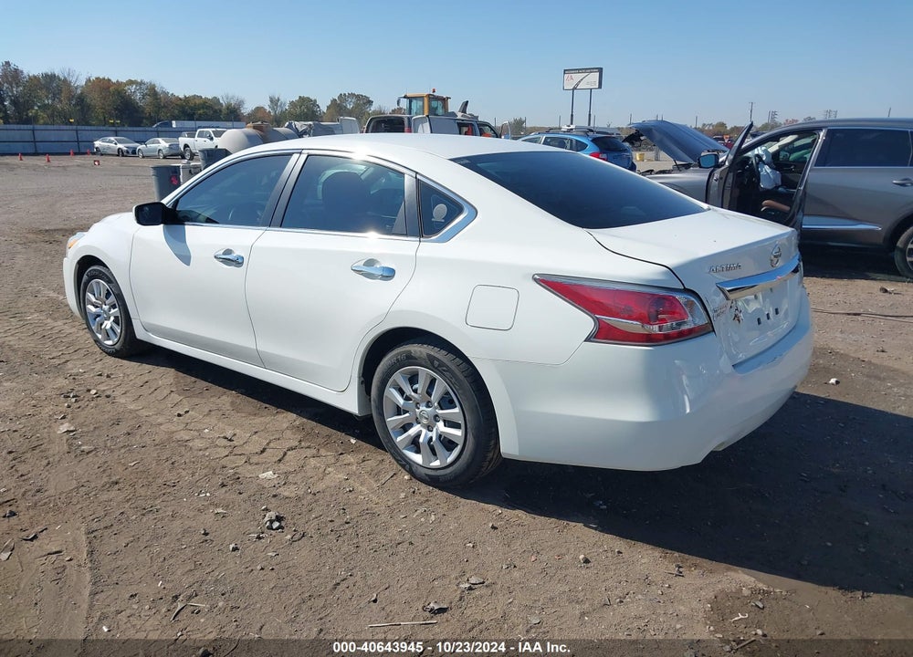 2015 NISSAN ALTIMA 2.5 S VIN: 1N4AL3AP6FC442044