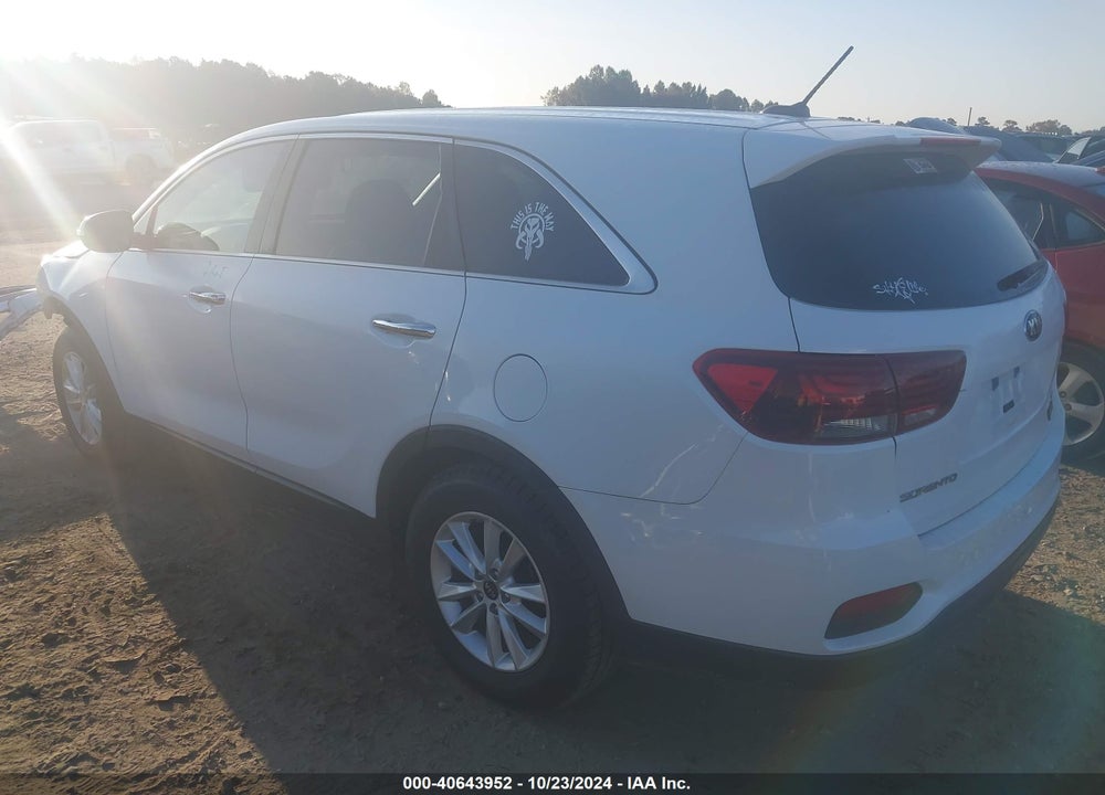 2020 KIA SORENTO 3.3L LX VIN: 5XYPG4A53LG624692