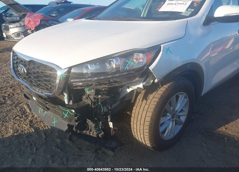 2020 KIA SORENTO 3.3L LX VIN: 5XYPG4A53LG624692