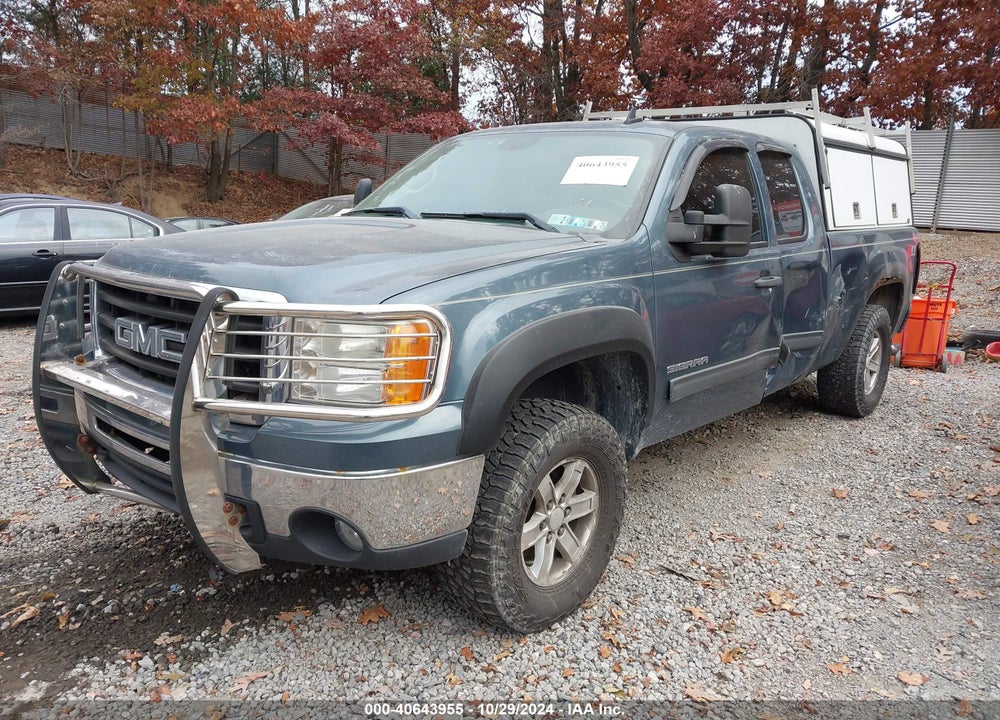 2011 GMC SIERRA 1500 SLE VIN: 1GTR2VE38BZ196317