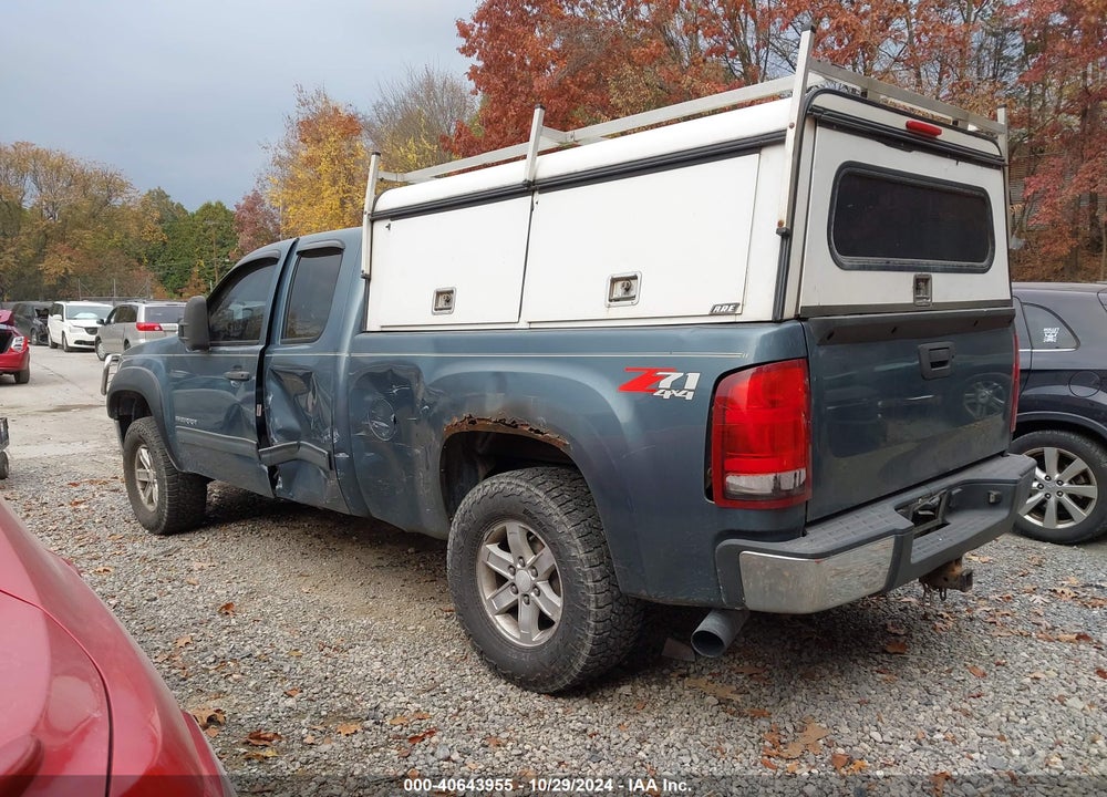 2011 GMC SIERRA 1500 SLE VIN: 1GTR2VE38BZ196317
