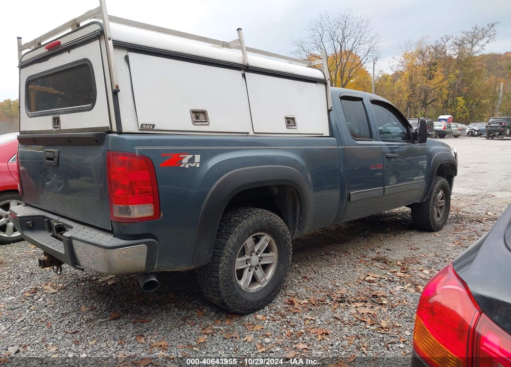 2011 GMC SIERRA 1500 SLE VIN: 1GTR2VE38BZ196317