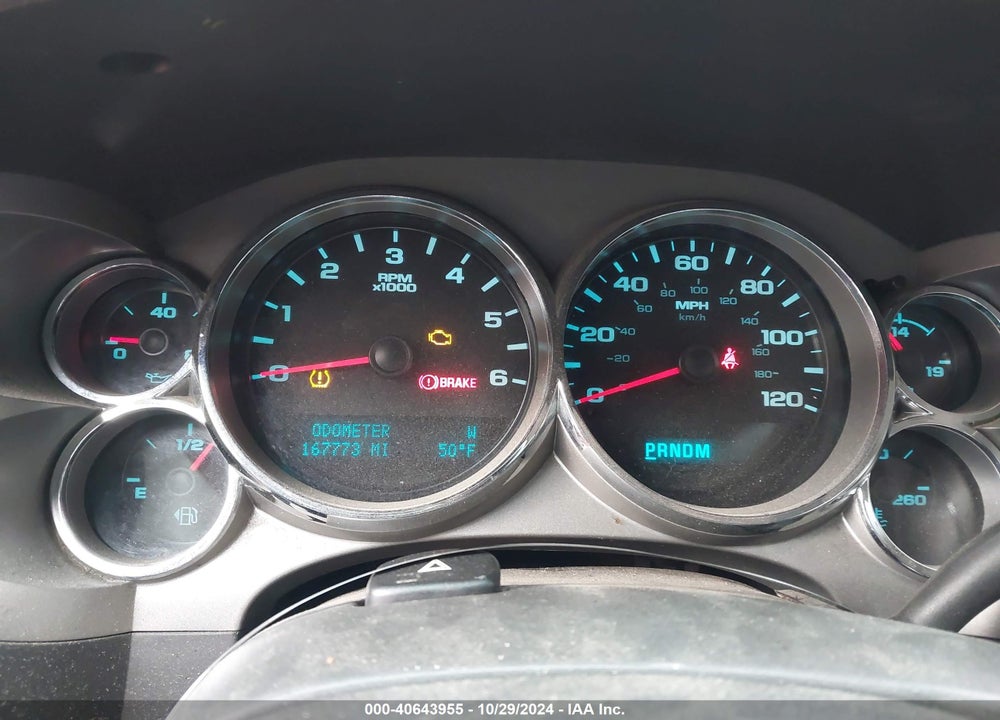 2011 GMC SIERRA 1500 SLE VIN: 1GTR2VE38BZ196317