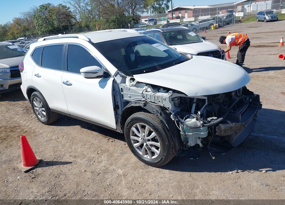 2019 NISSAN ROGUE SV VIN: KNMAT2MT8KP538998