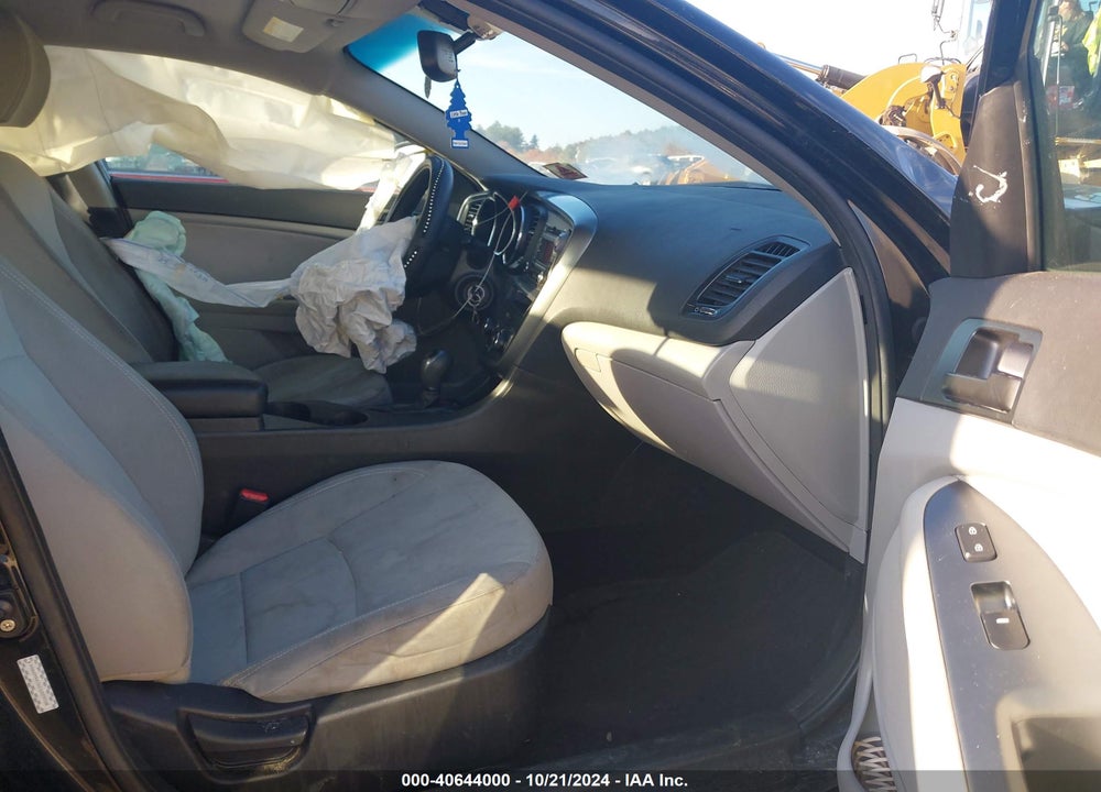 2012 KIA OPTIMA VIN: KNAGM4A76C5289038