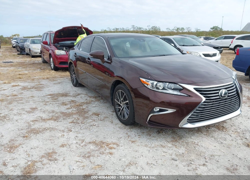 2016 LEXUS ES 350 VIN: JTHBK1GG1G2226525