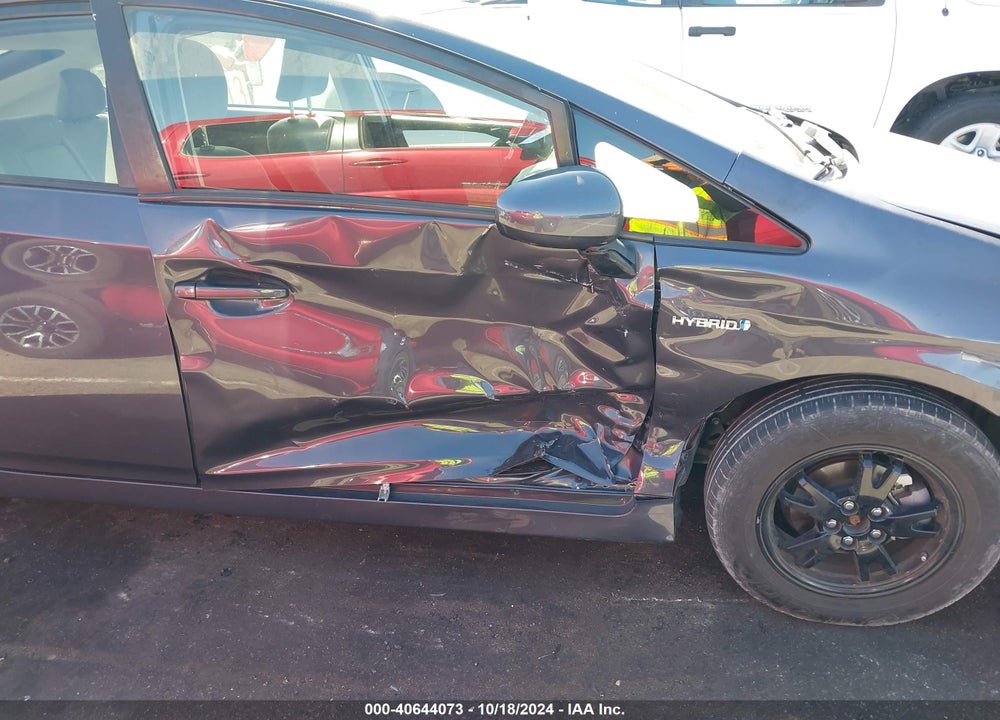2015 TOYOTA PRIUS VIN: JTDKN3DU9F1939904