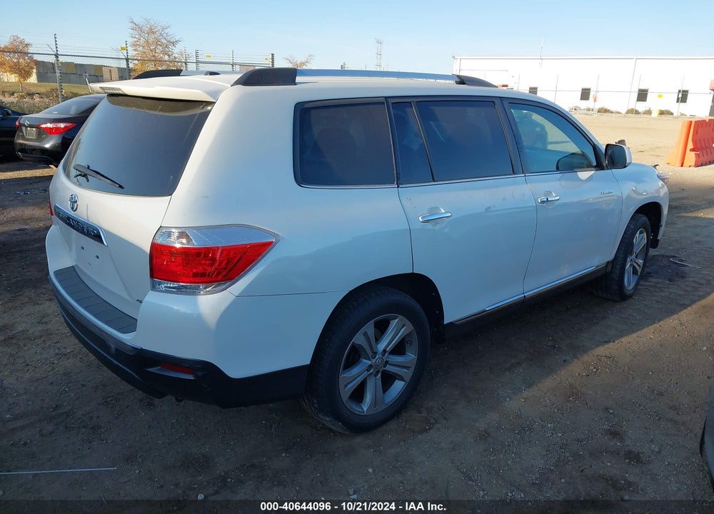 2013 TOYOTA HIGHLANDER LIMITED V6 VIN: 5TDDK3EH2DS209318